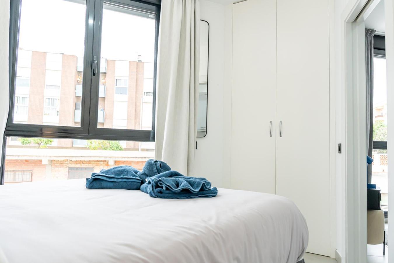 Modern Wave Escape Apartment With Private Parking And Rooftop Pool By Namaste Elite Torremolinos Exteriér fotografie